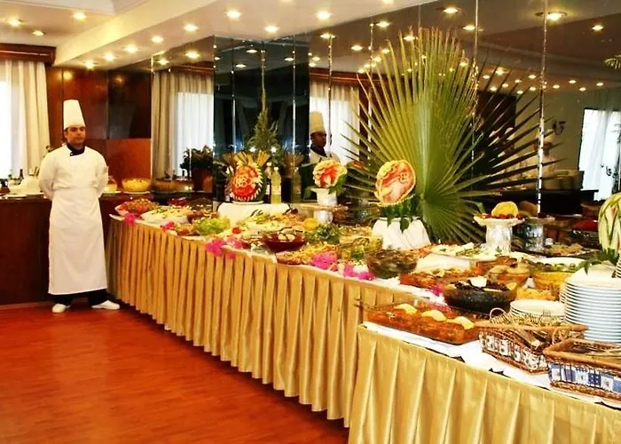 Sunbay Park فندق 3*