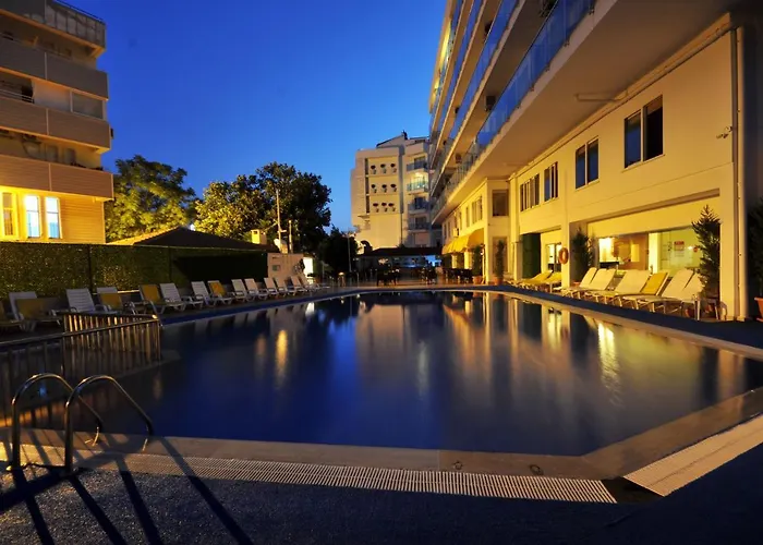 فندق Sunbay Park 3*