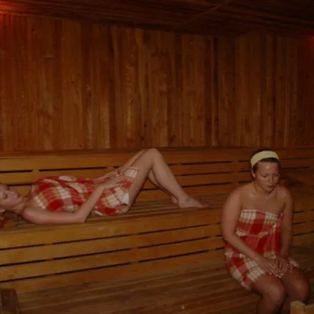 Sunbay Park Otel Armutalan