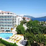 מלון Sunbay Park Armutalan