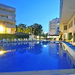 מלון Sunbay Park 3*