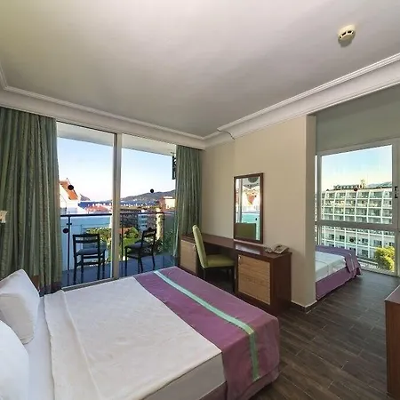 ホテル Sunbay Park 3*